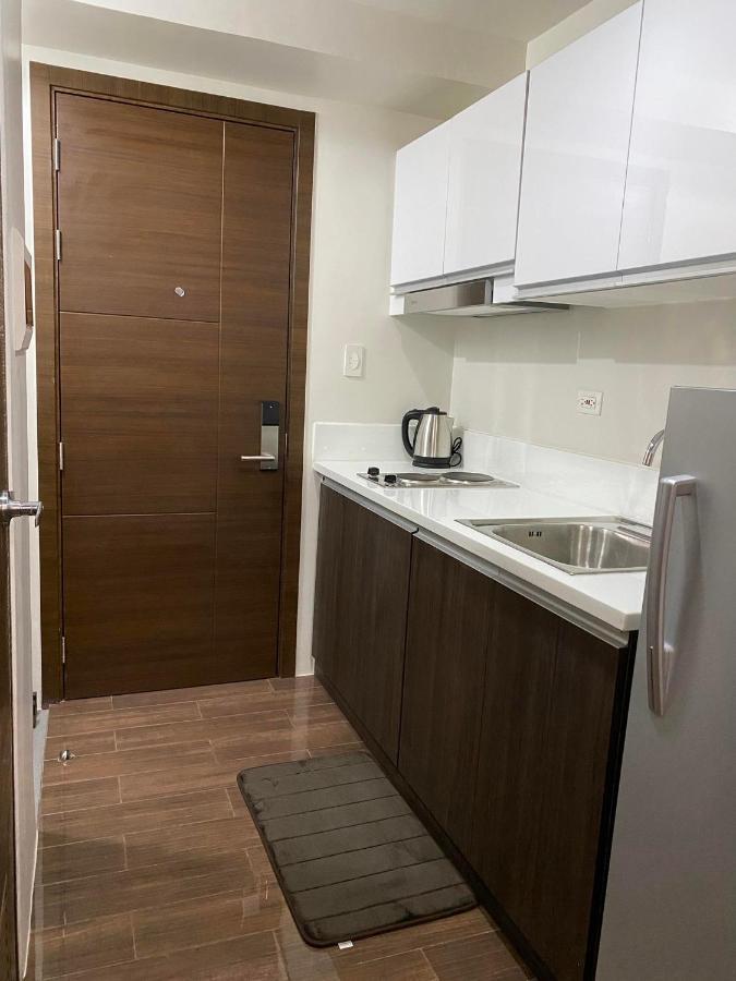Cozy Crib @ Air Residences - Makati 마카티 외부 사진